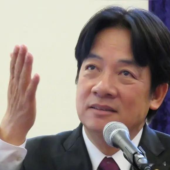 赖清德说不存在“台独”
特朗普四句话就让他死了心。

他敢对大陆硬，认为对大陆怎