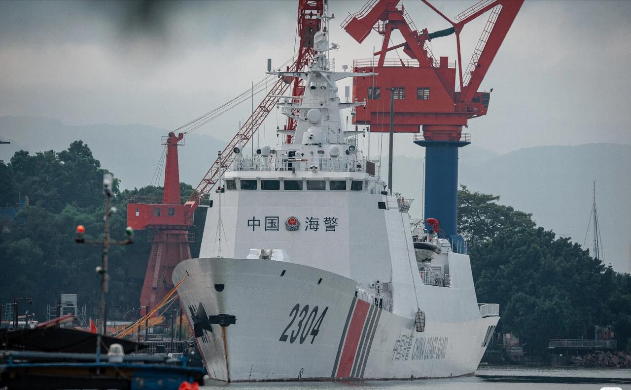 7月1日，当天一艘在琉球群岛附近海域活动的日本勘探船，被中国海警告知停止作业。一