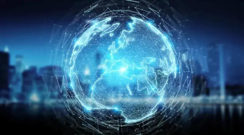 没有什么大惊小怪；网络本来就是全球的、没有什么奇怪的、发生一切？、认知一切。、可