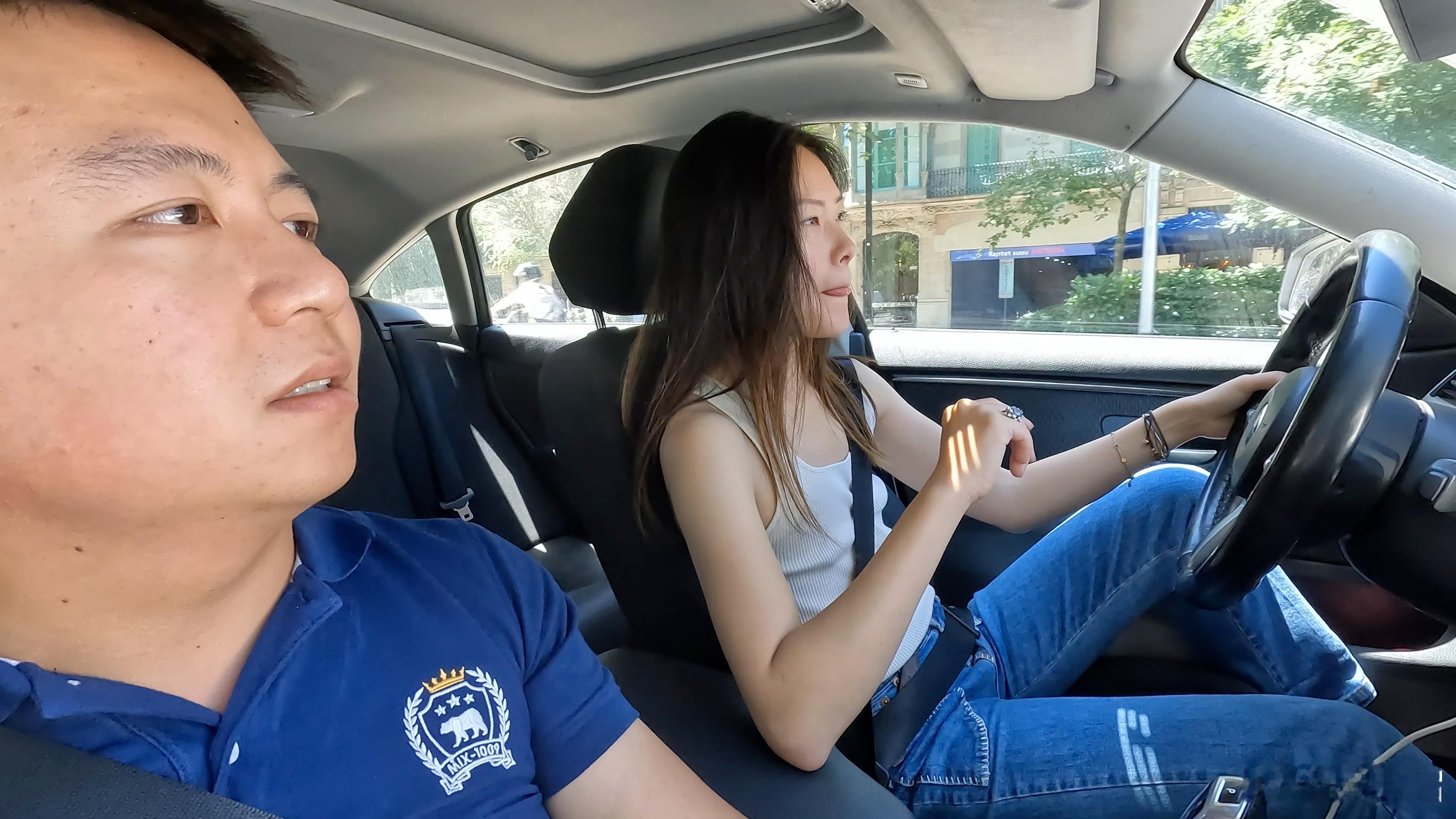 巴塞最后一天，行程不断。上午采访了一位黄金签证过来的小若。小若的经历在我听来很阴