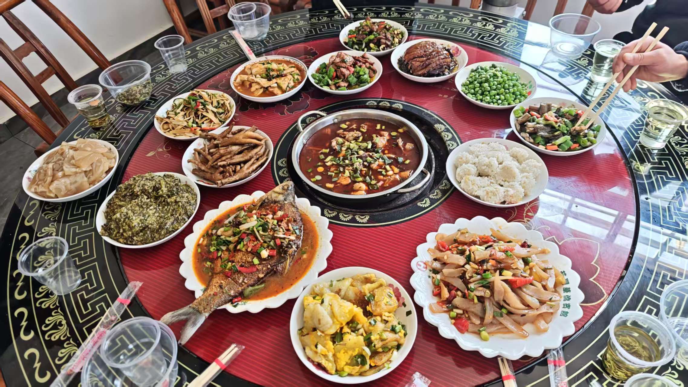 妈妈做的菜，昨天没吃到！是我爱工作还是贪玩……