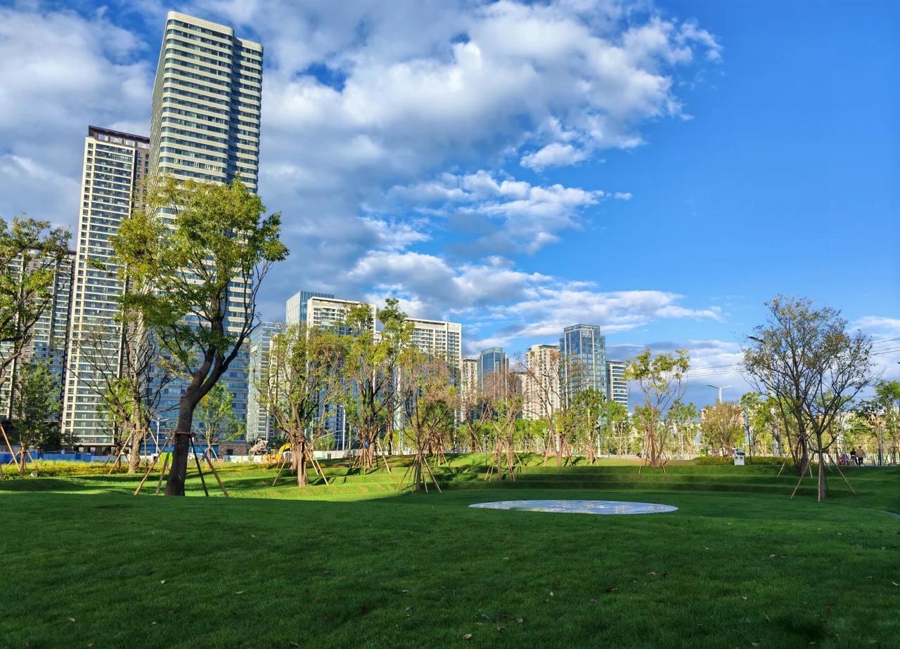 🔥巫家坝又添新公园！124亩超大城市绿洲
11 月 5 日官方官宣👉 官渡区