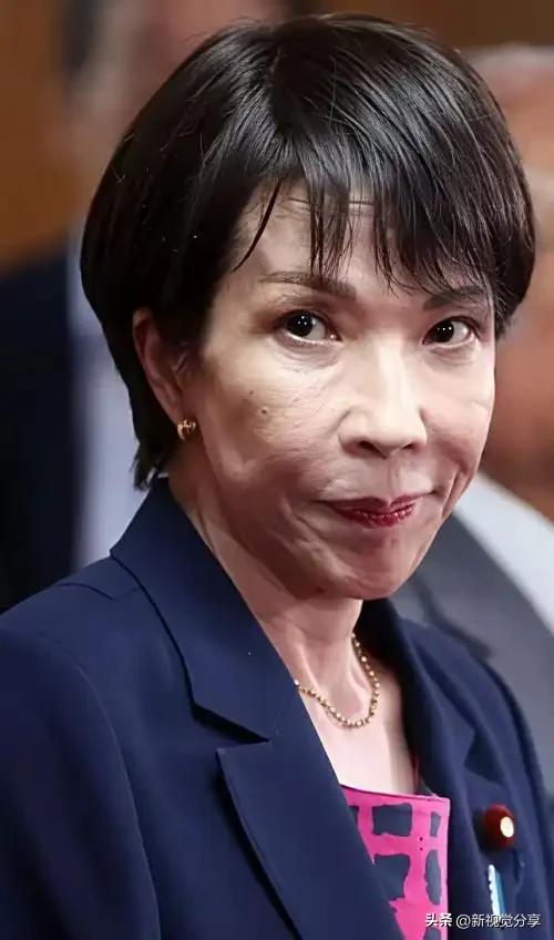 日本万万没想到，高市的愚蠢居然帮中国解决了两大问题。第一个，帮我们全中国人再次唤