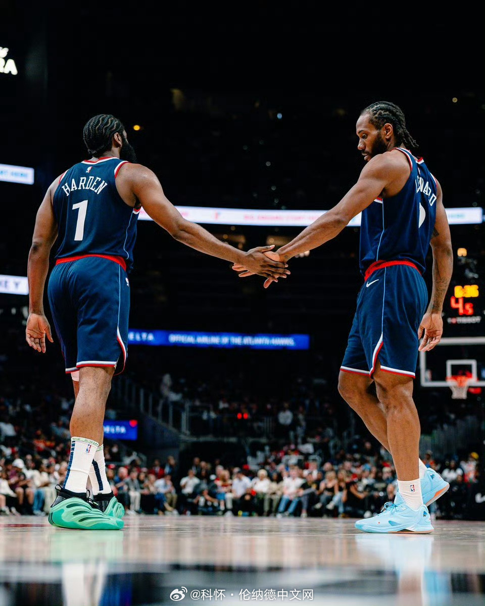 比赛预告：明天上午11点，快船主场迎战灰熊！伤病报告：伦纳德、哈登￼￼可以出战，