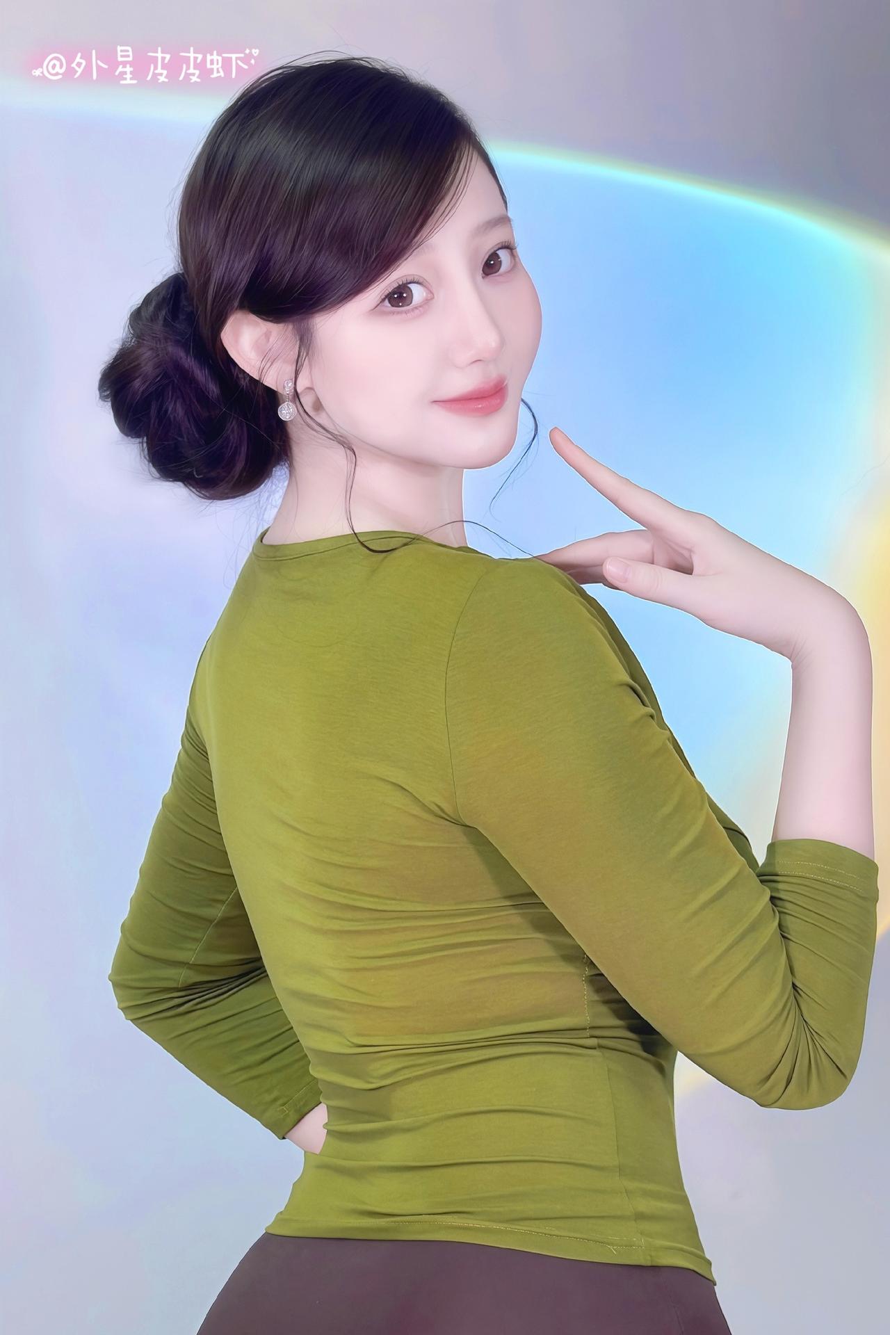 2026想学会的一件事美女外星皮皮虾穿搭写真