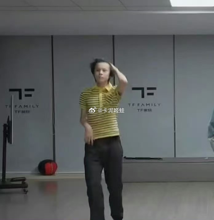 陈思罕和李煜东谁的发际线更令人堪忧 