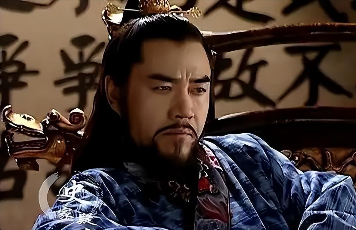公元1521年，十五岁的朱厚熜从湖北藩地进京，坐上了那把龙椅。

这孩子来得有些