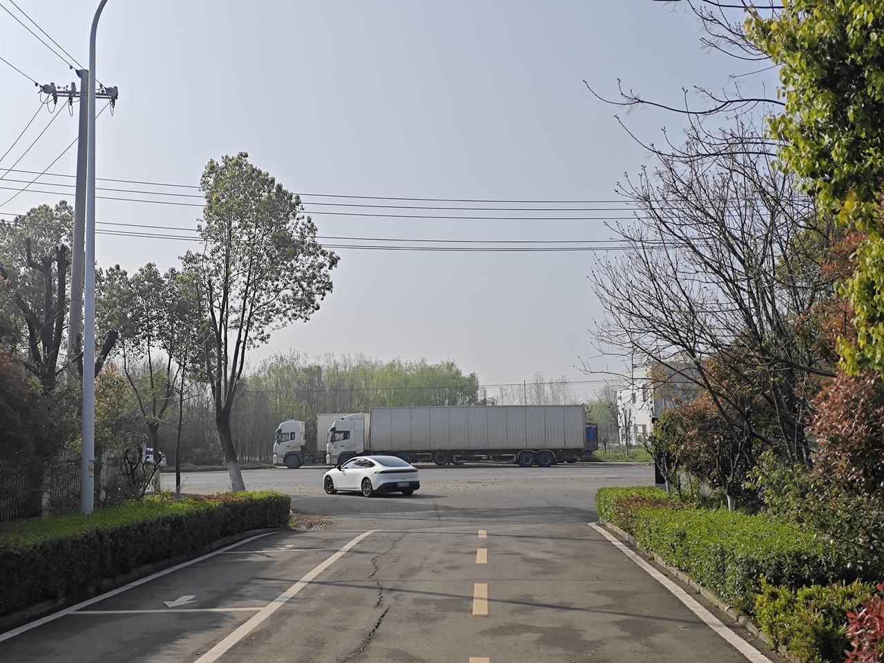 职称评审里的人情世故，看似只是老师个人评上评不上的事，实际上直接在毁掉教育生态，