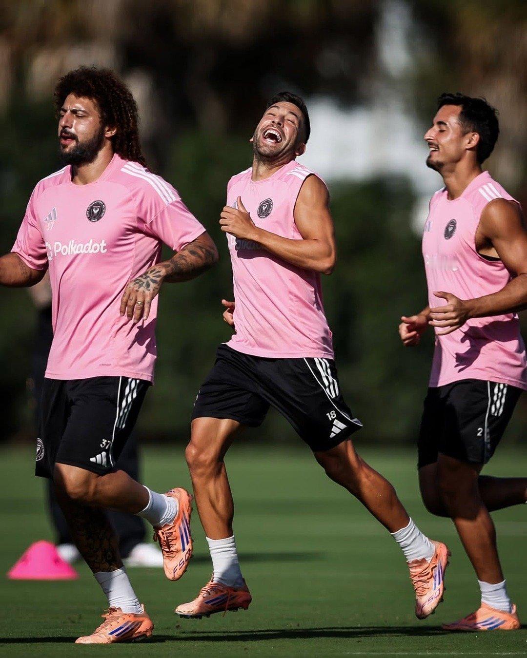 🚨🥹塞尔吉奥·布斯克茨和乔迪·阿尔巴在职业足球界取得了辉煌的成就 ❤️🩹?