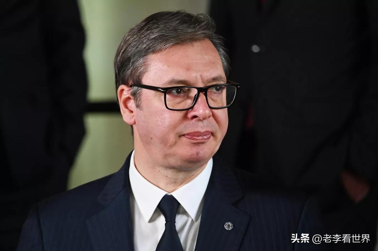 【武契奇：高温天气对多瑙河航行构成威胁】
贝尔格莱德时间2026年8月2日，塞尔