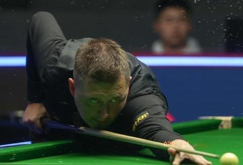 2024年斯诺克世锦赛冠军囧哥威尔逊昨晚在克鲁斯堡上演《胜利大逃亡》！
囧哥第一