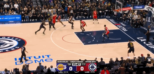 今天要变夯夯维亚  两个底角三分  湖人vs快船