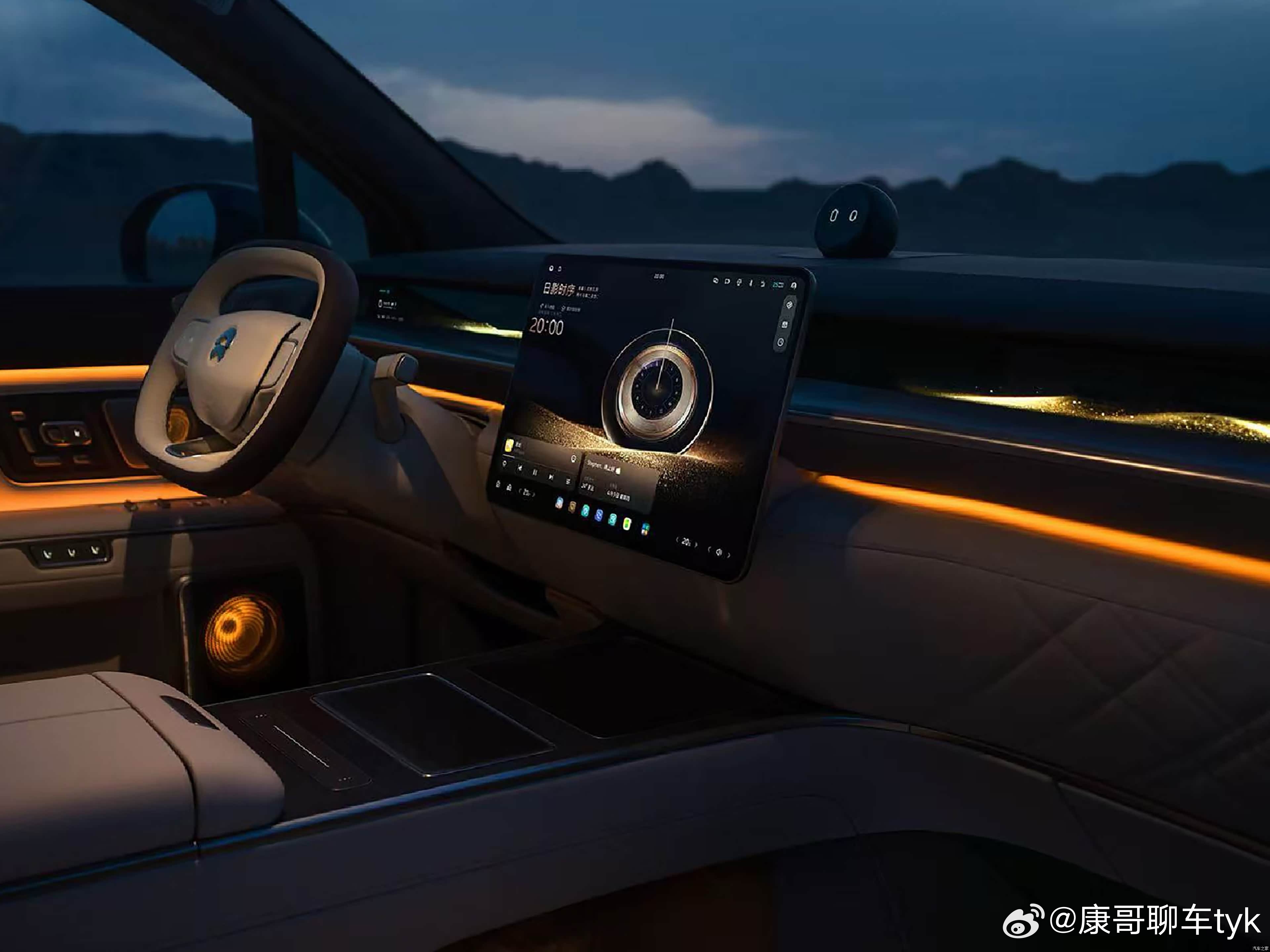 蔚来ES9 在最开始试ET9的时候我就说这车要是做成一个大型SUV那就更完美了，