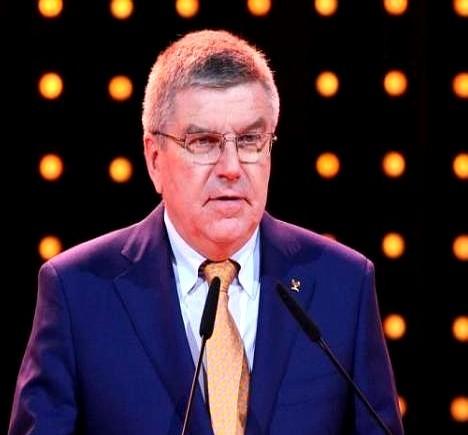 中国要不要再办奥运？这问题困扰已久，却变得越来越现实。

一方面，国家有了丰富的