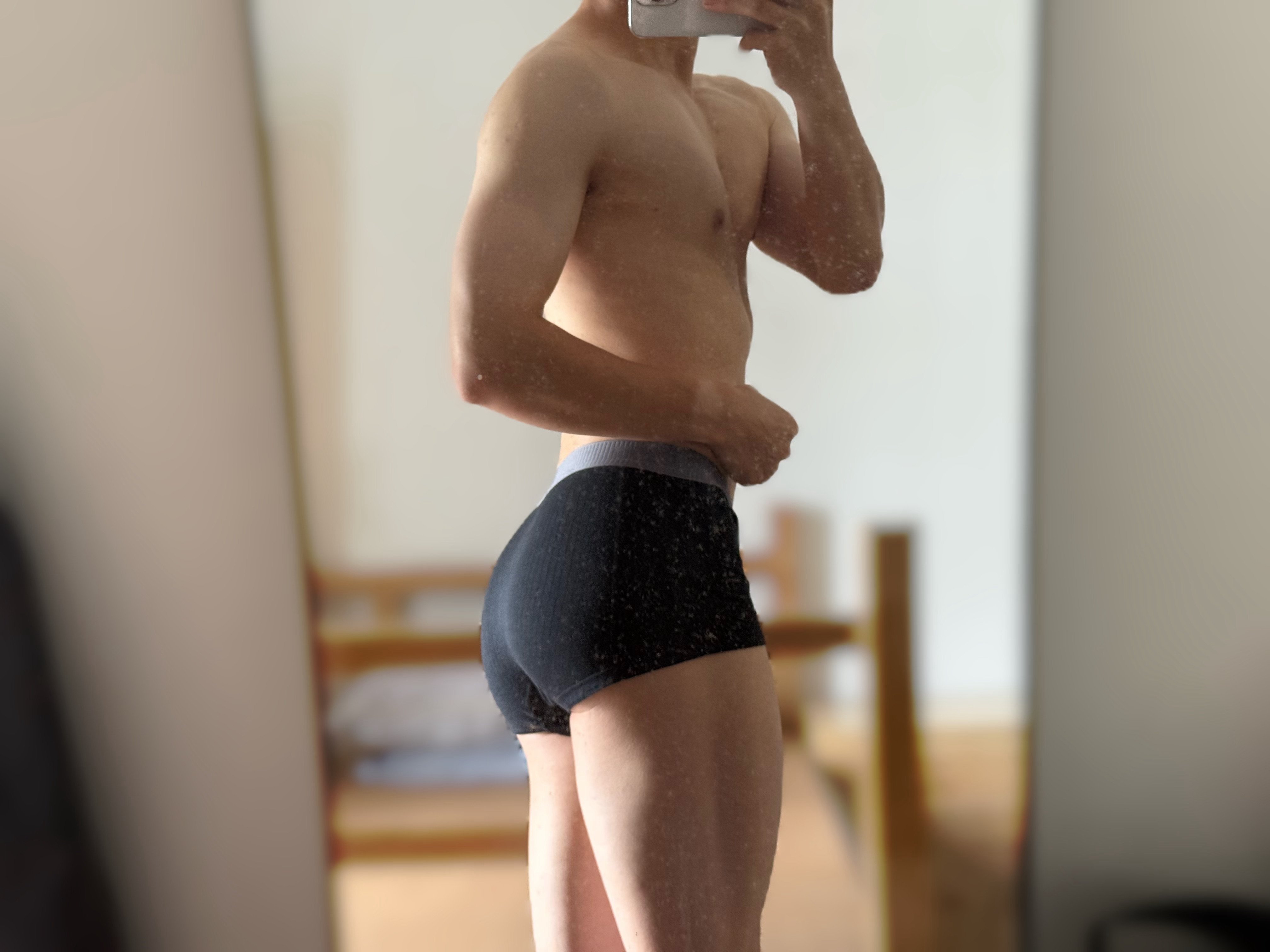 是你喜欢的🍑吗  ​​​
