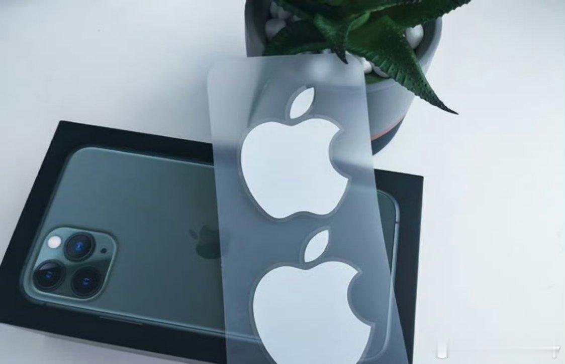 #iPhone16开售一小时天猫补货15次#不是说好消费降级了吗？怎么只有我一个