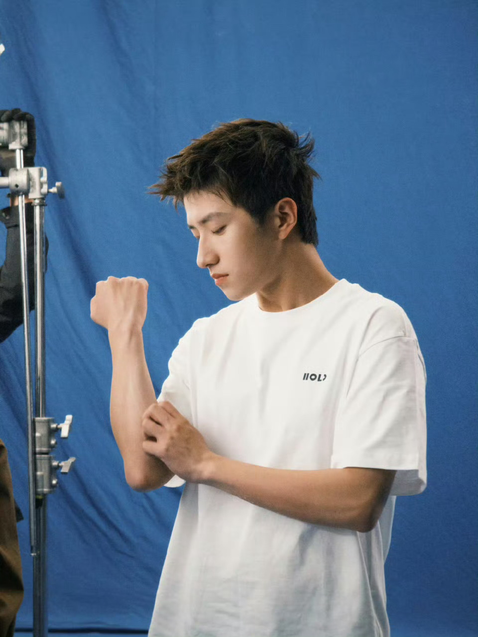 王一珩和你就可以无所谓王一珩你这文案也太吓人了吧！不知道的还以为要官宣呢…… 