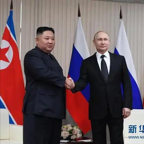 中国养出白眼狼了？普京公开感谢朝鲜出兵，俄罗斯直接翻脸不再支持半岛无核化，平壤街
