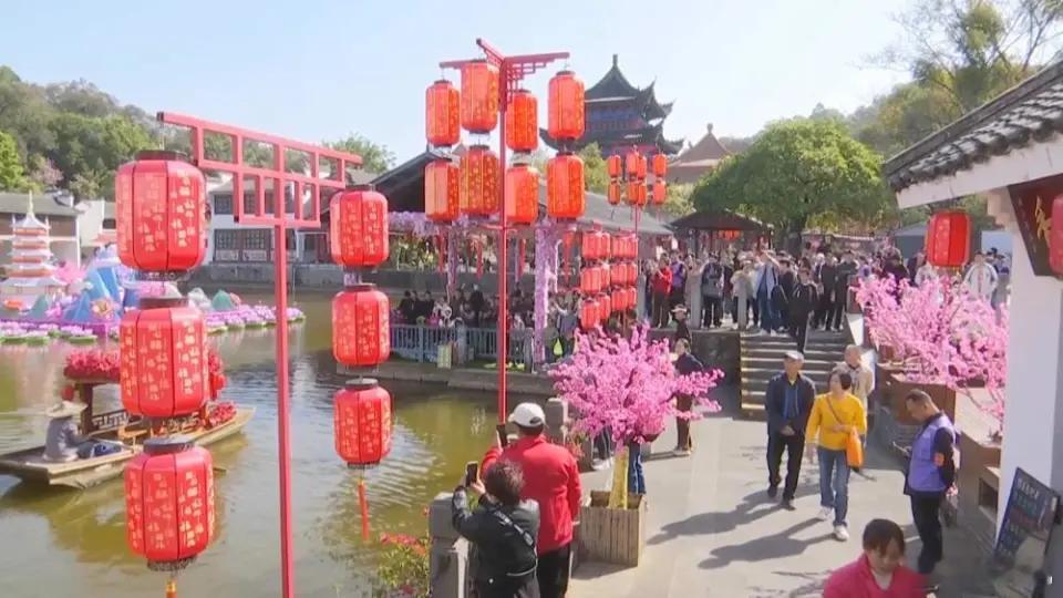 春节倒计时30天 文旅市场抢跑2026年春节倒计时30天，文旅市场已进入抢跑阶段