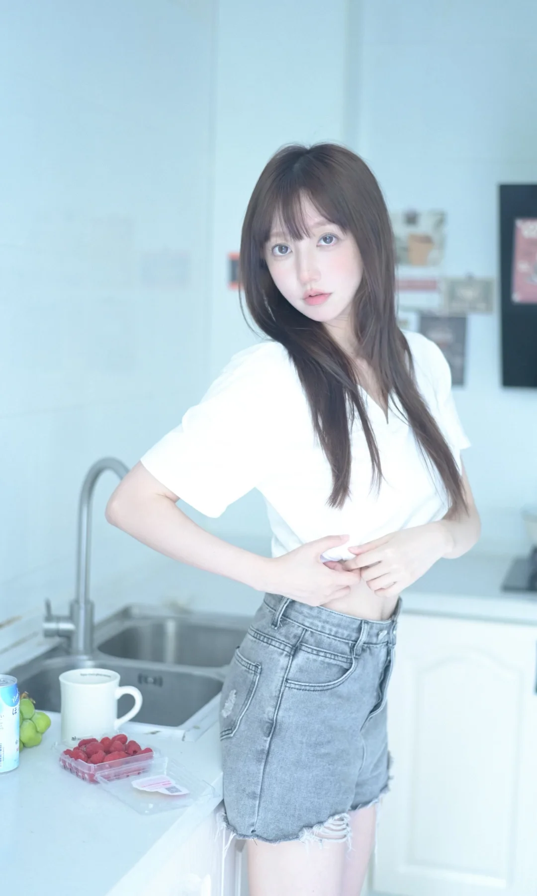 想把自己放进冰箱里面