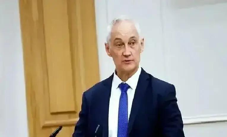 一觉睡醒

是不是全网都知道了。
今天早上，俄国防部通报称，乌克兰哈尔科夫州的库