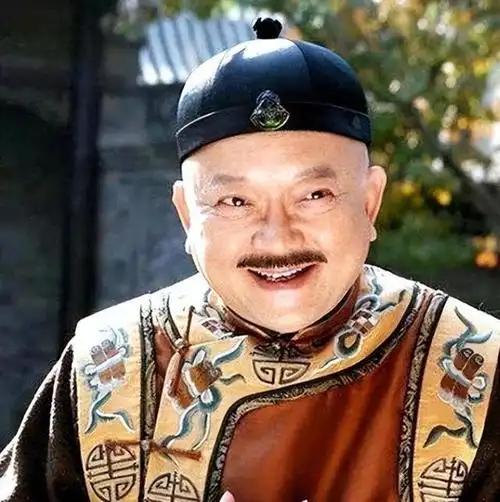 1799年，和珅临死前，皇帝问他：“你贪了朝廷这么多银子，难道花得完吗？”没想到