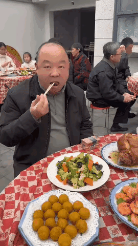 从未失误，只因热爱～[抠鼻]