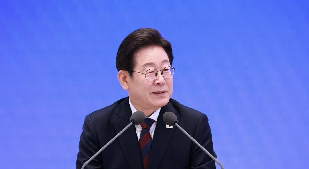 朝鲜和韩国终于都意识到，朝鲜半岛不可能统一了！最近韩国总统李在明明确宣布，不再追