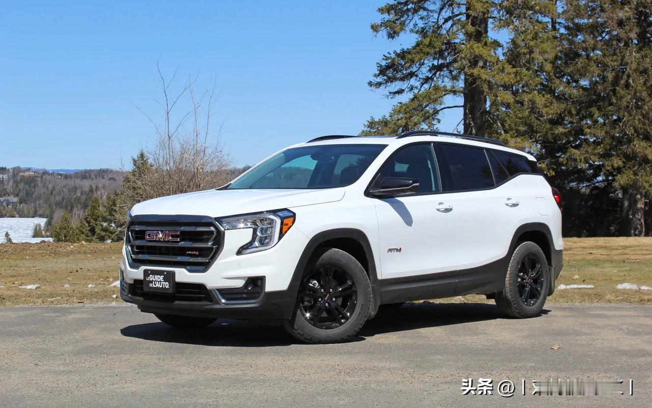 身边有个白人大妈最近换了辆新车——GMC Terrain，我还以为这种老牌美式S