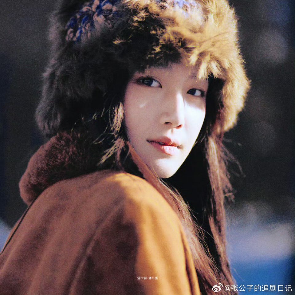 卢昱晓品质盛典宣传何不同舟渡卢昱晓说《何不同舟渡》是逆境救赎，还自爆剧组超抠细节