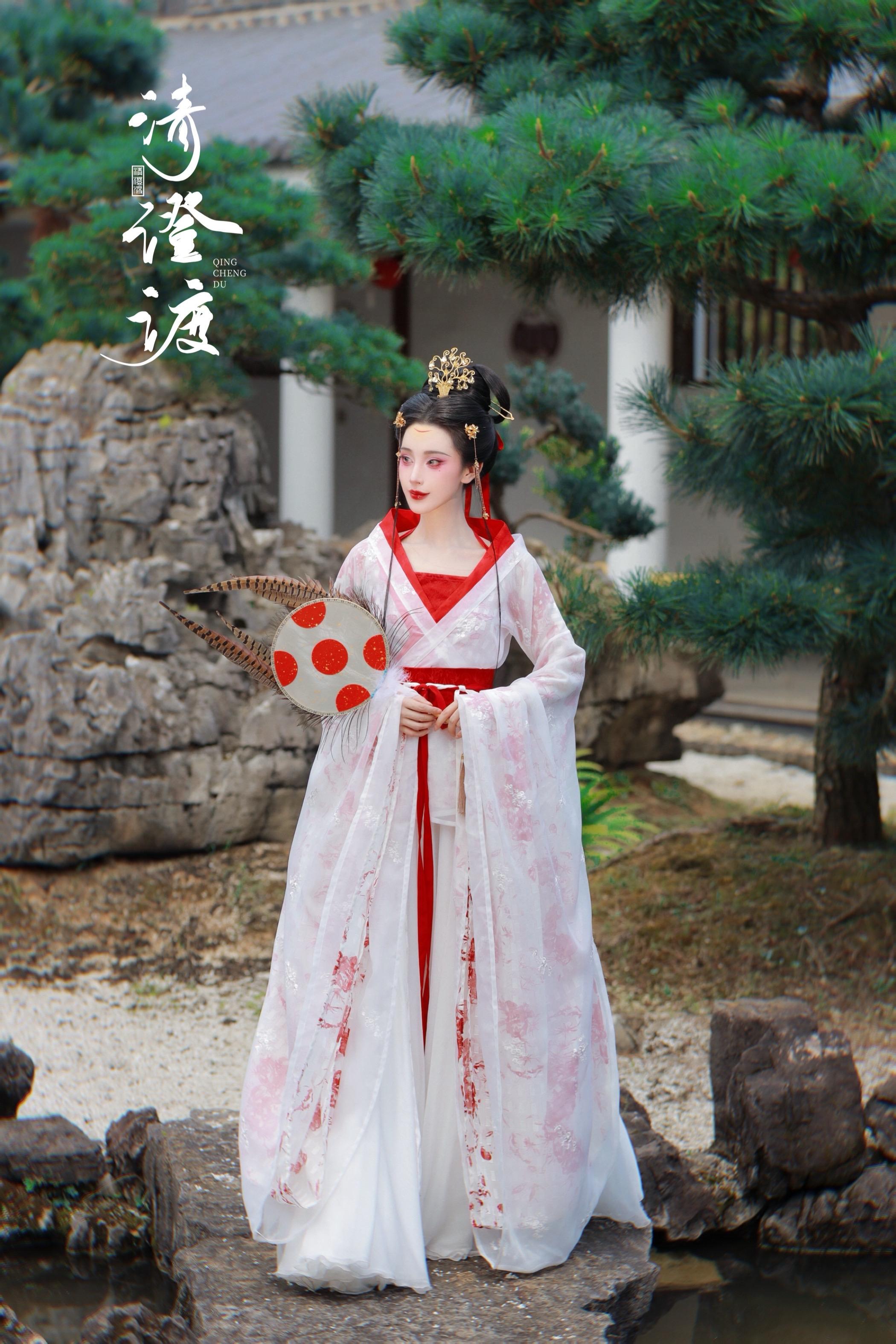红曦。