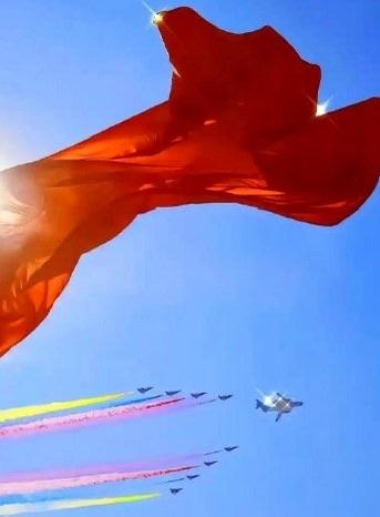 高市早苗参拜神社，美扣油轮施压，中日美三角暗流涌动。

高市早苗去年八月又去了靖