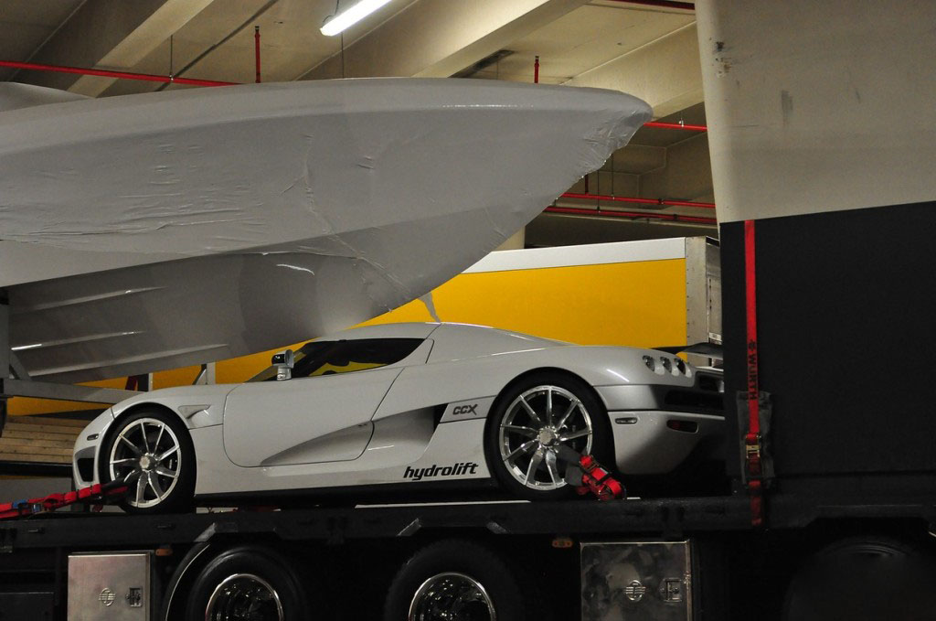 白色柯尼塞格CCX 