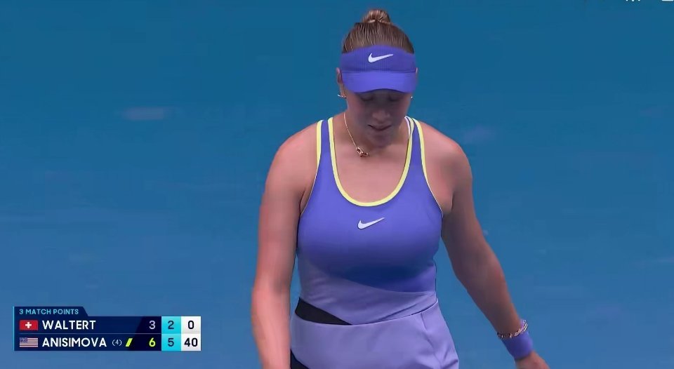 阿尼西莫娃2比0沃尔特特阿尼西莫娃在2026年澳网女单首轮以6-3、6-2战胜瑞