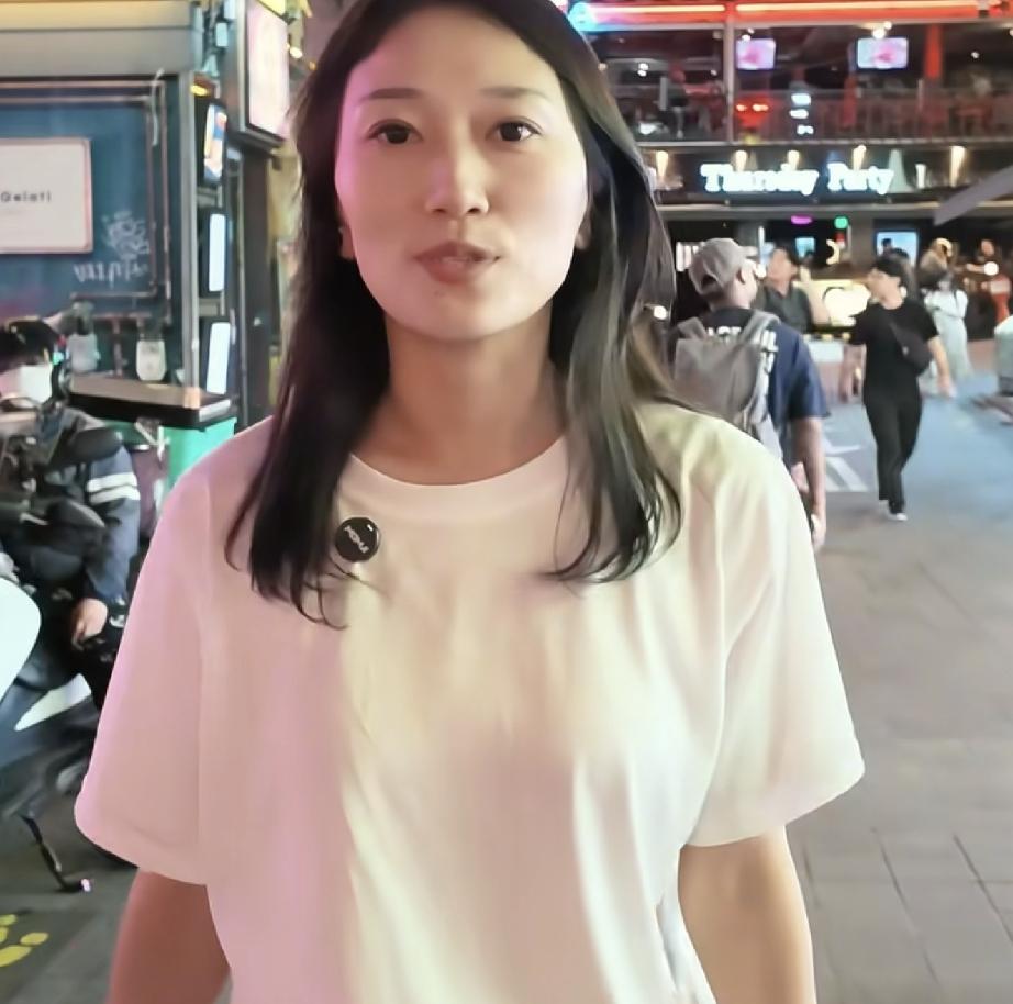 林丽账号2条动态都下架了
厉怀远奶奶厦门旅游笑的合不拢嘴

昨天林丽的账号ip已