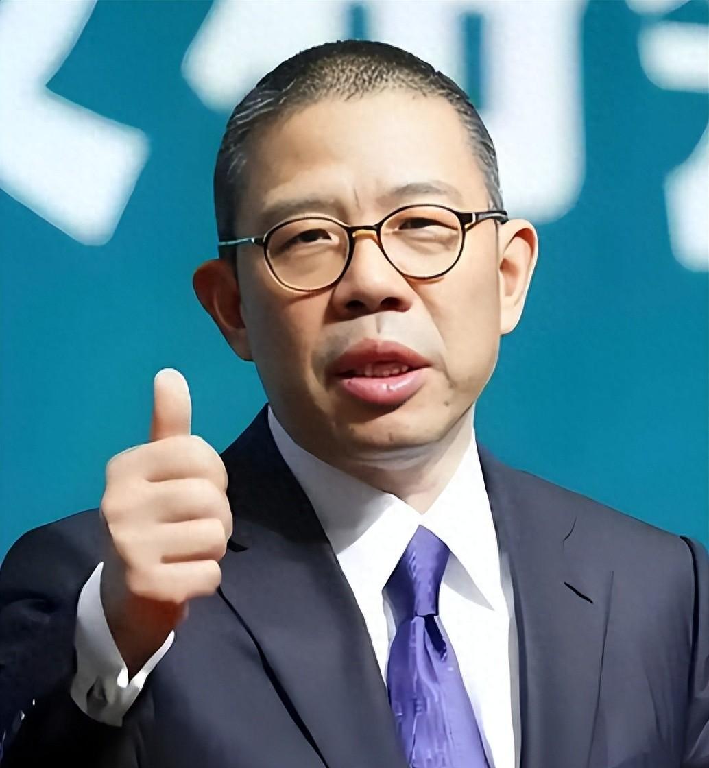 钟睒睒开炮，电商成最大中间商，人民日报咋定调？

那天看到钟睒睒在央视说电商平台