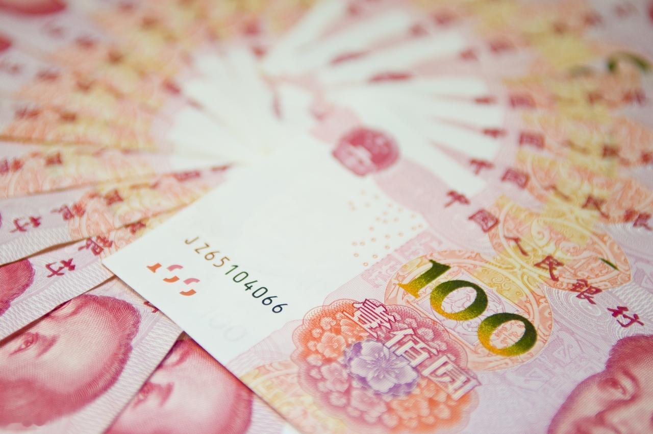 人民币兑美元已升至6.8，不少机构预测今年有望突破6.5，短短半年从 7.3 强