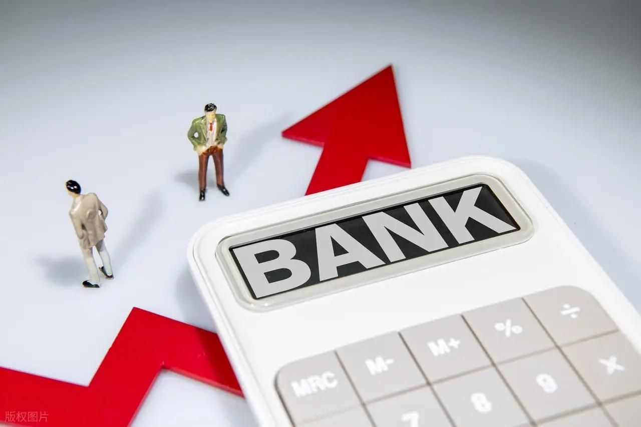 原创午评：上午A股高开高走，犒赏经济、无人驾驶、核聚变和商业航天板块领涨，贵金属