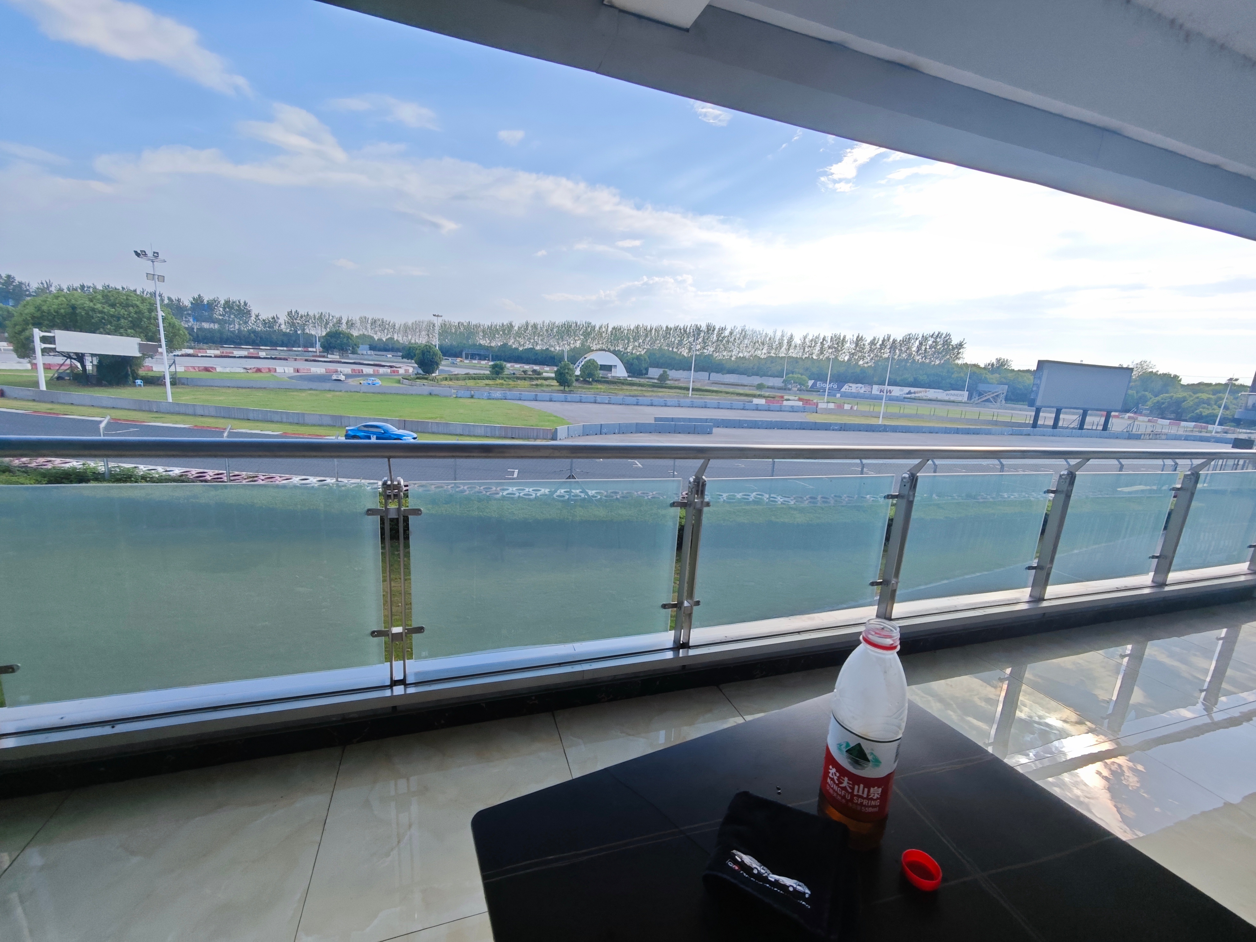 what a peaceful racing day车观察赛车运动onlycar