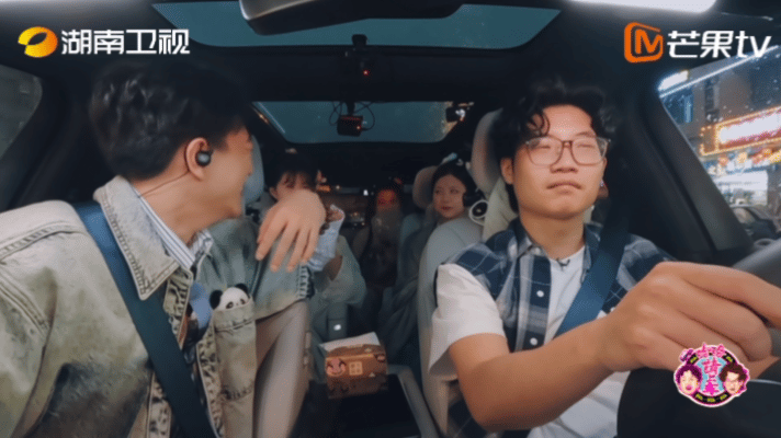 假期打车奇遇记：漫才兄弟​​​