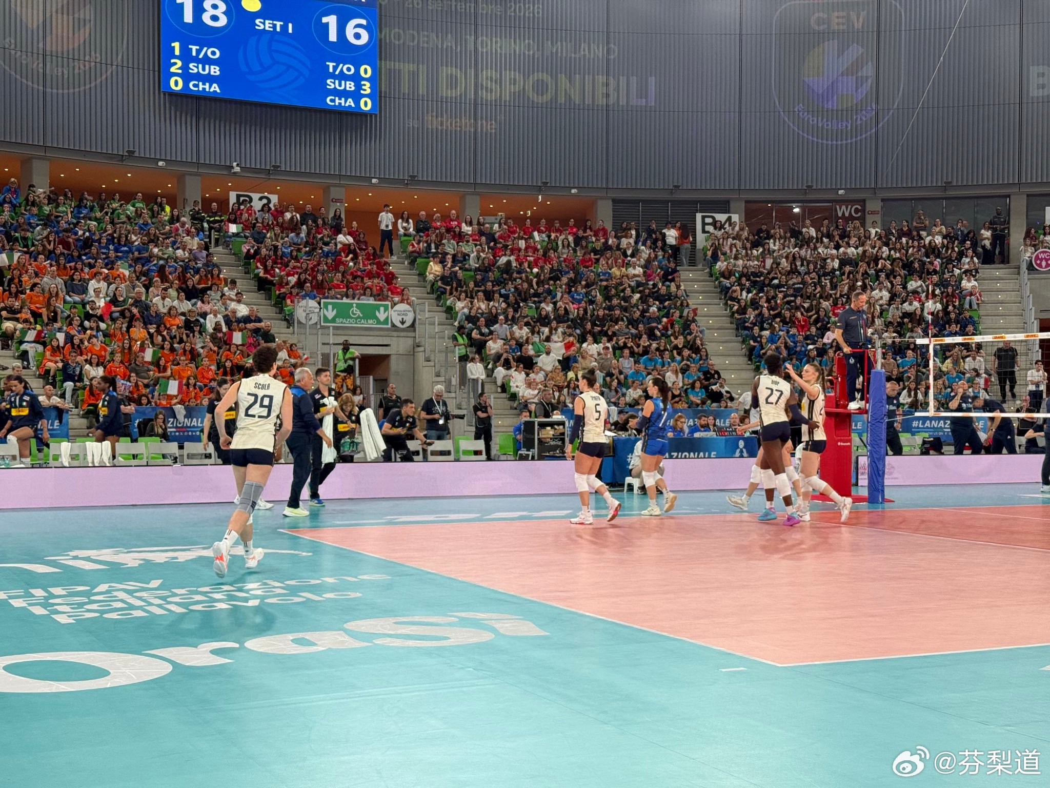 国际排坛动态意大利女排AeQuilibrium杯：意大利3-2（25-23/22