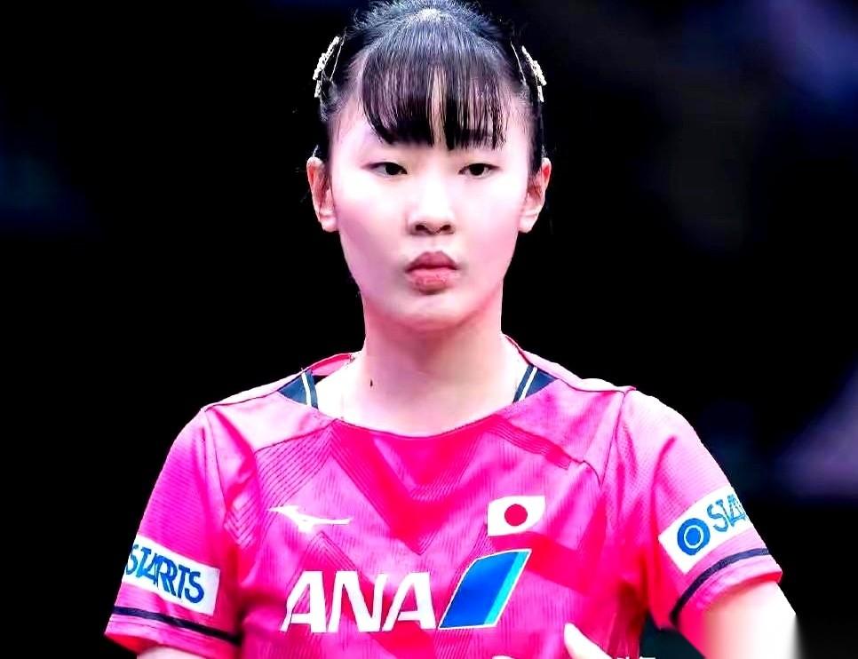 我真怀疑这抽签是不是故意的，专挑人往死里整。
平野美宇估计想把手里的外卡撕了。好