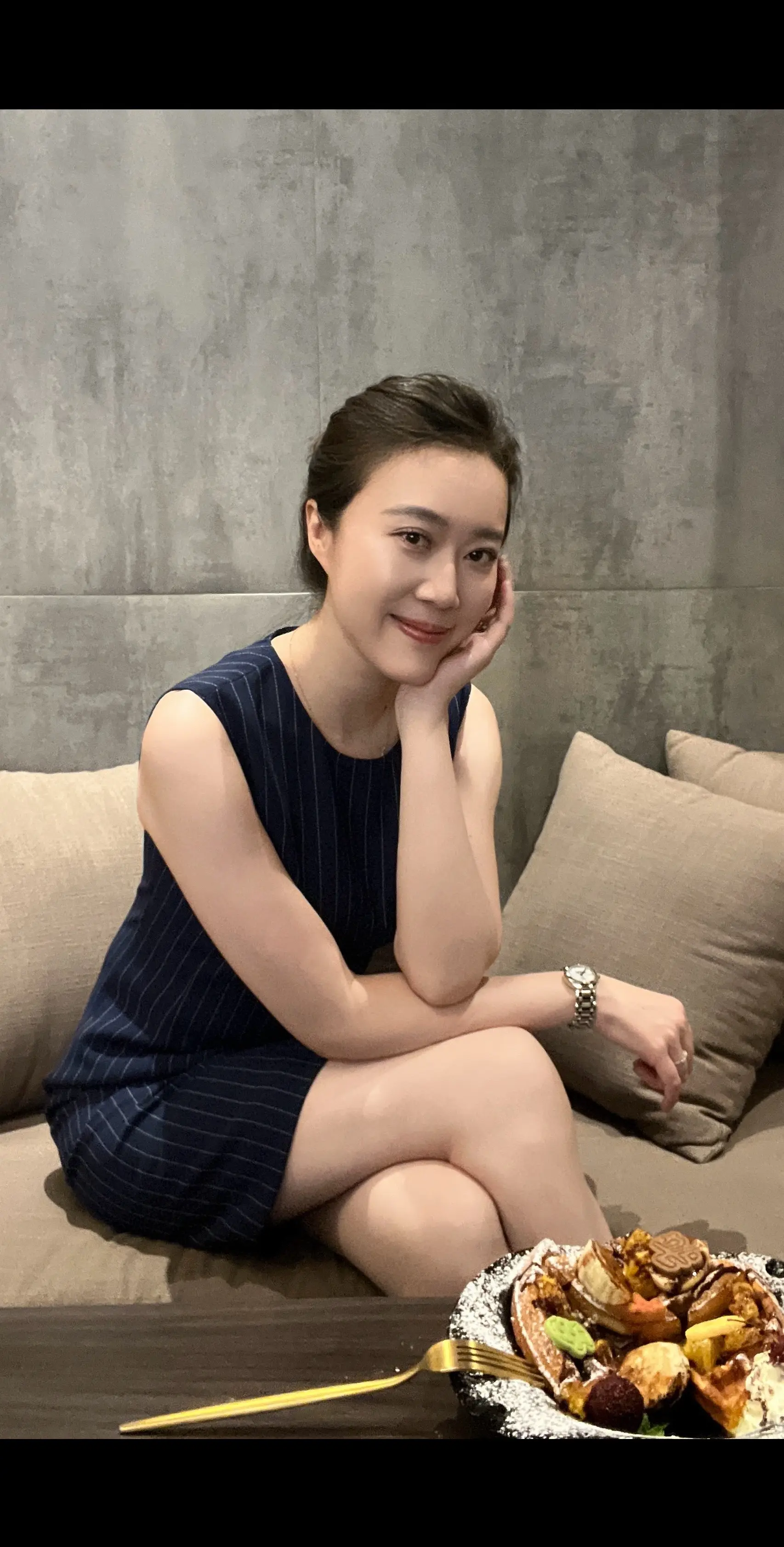 长了一张看着就温柔善良的脸