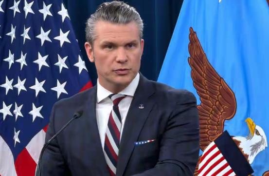 美战争部长称美伊战争结束之日将会是北约解体之时
 
据路透社 4 月 1 日消息