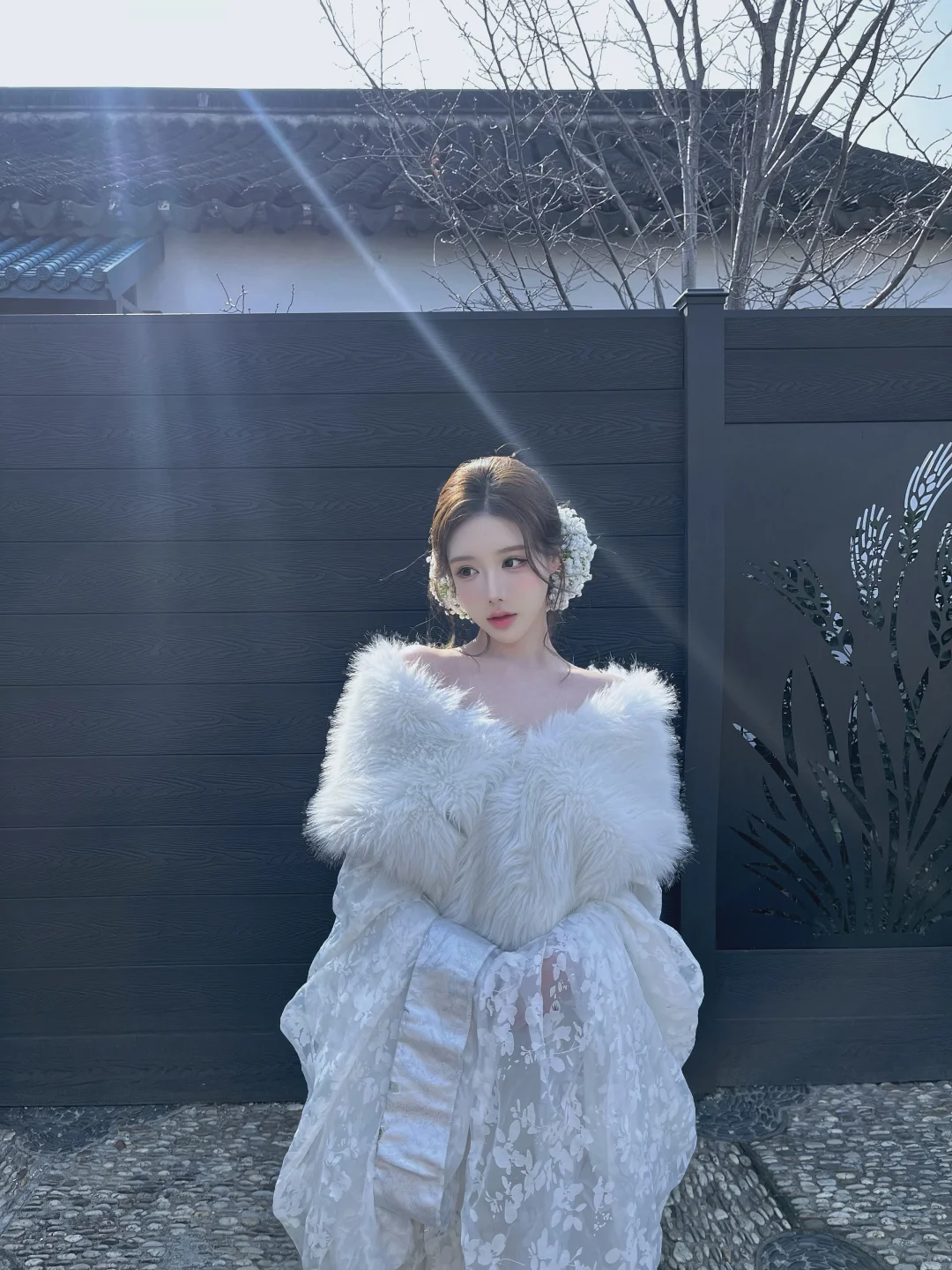 折枝入瓶便是冬