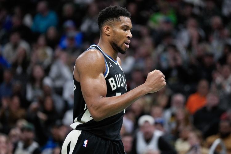 勇士的机会来了，字母哥大概率将离开雄鹿！

字母哥和雄鹿即将探讨未来去留的问题引