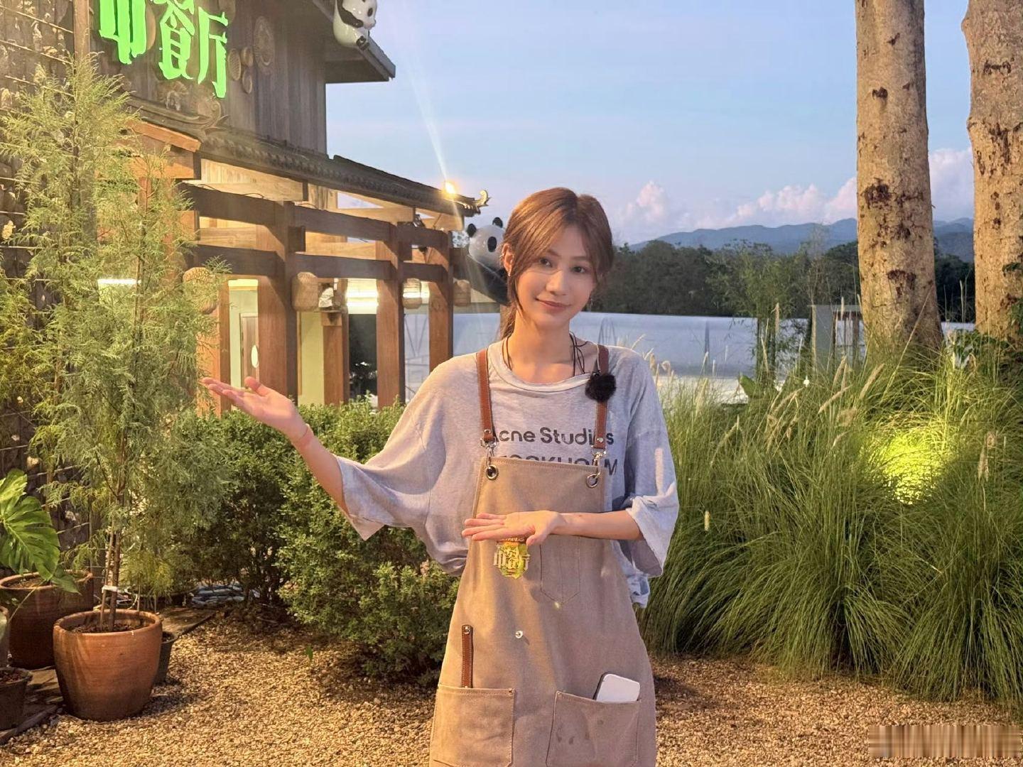 袁一琦谈参加中餐厅缺点被放大风险高袁一琦说中餐厅把她剪得有点沉默 对谈《转公开可