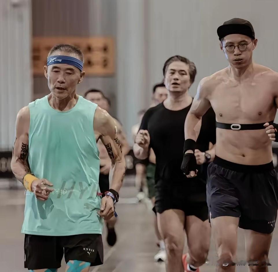 王石这次，是真该听劝了。

8月1—2日，王石参加了成都HYROX全球综合体能健