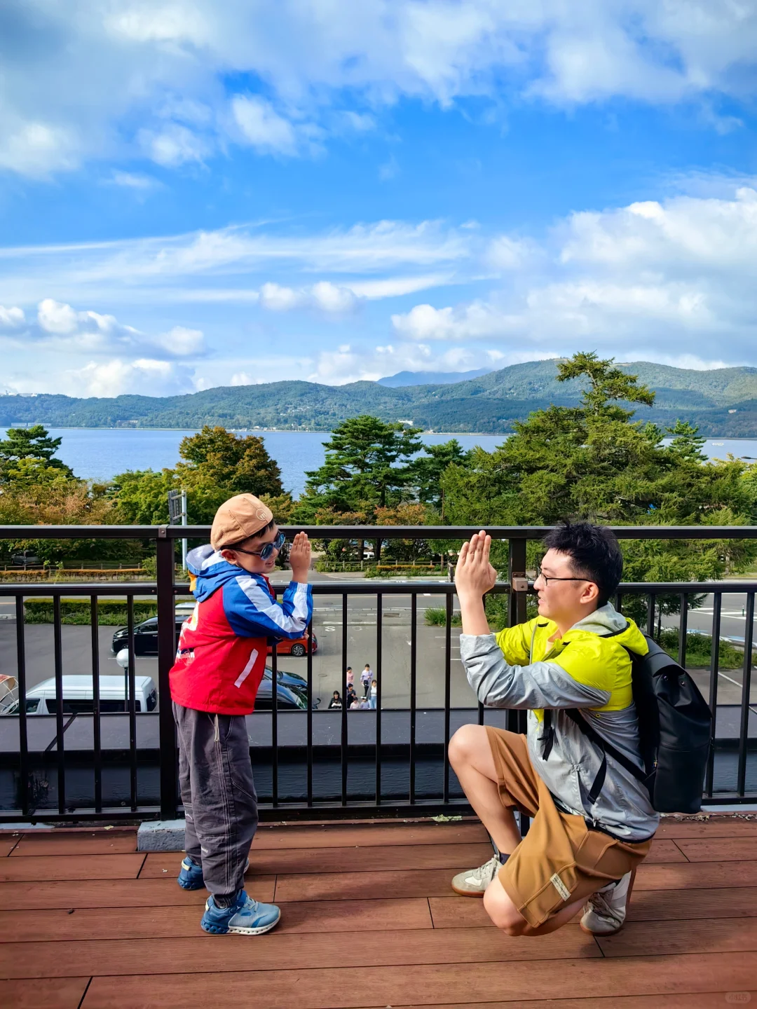 🗻富士山一天没见着，P了张安慰小朋友