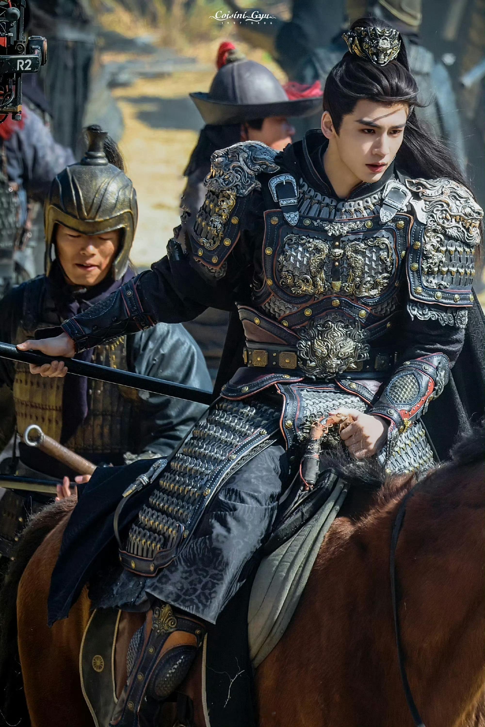 逐玉庆功宴被全网群嘲还庆功？这脸皮比城墙还厚！ 